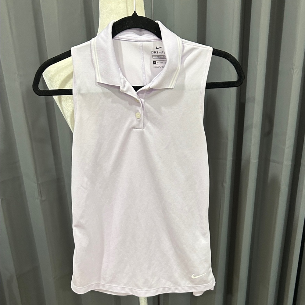 Nike Women's light purple Muscle Tee